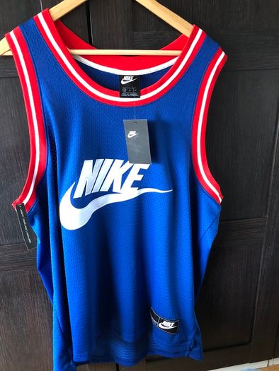 Nike mens basketball top