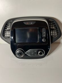 2018 Renault Captur (2R) 259157606R NAVIGATOR DISPLAY With Trim And Climate. A1l1b49s