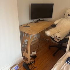 Desk free for a good home
