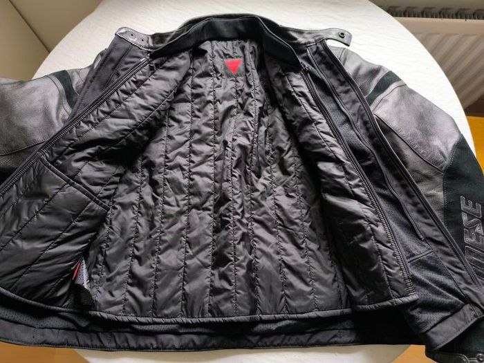 Dainese Stripes Evo C2 Motorbike Leather Jacket Size 56/xxl
