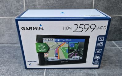 Garmin Nuvi  2599 LMT-D Sat Nav with extras