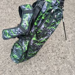 golf bag and clubs
