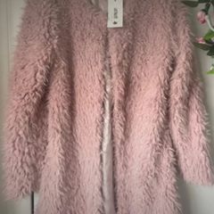 jacket bnwt fur jacket long line edge to edge style size small