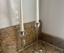 Set of 2 glass candle holders