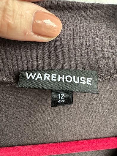 Grey Warehouse top