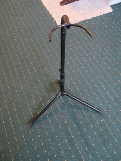 Guitar Stand (folding)