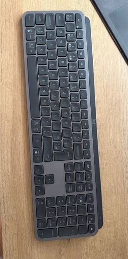 Logitech MX Keys