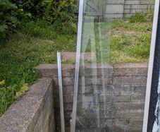 Shower screen