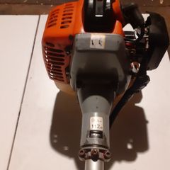 Petrol grass strimmer