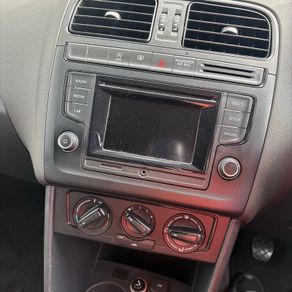 Vw polo touch screen radio