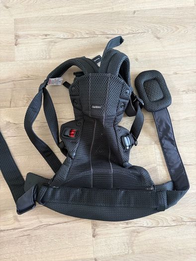 Baby Bjorn Carrier