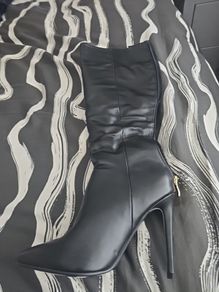 knee high boo