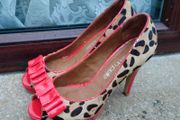 Ladies Moda In Pelle High Heel Shoes (used).
