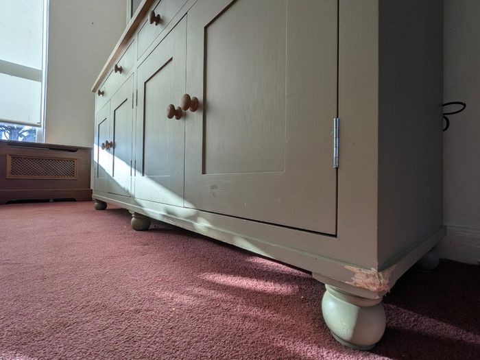 Neptune Dresser