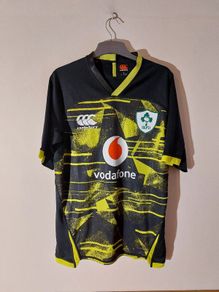 ireland rugby jersey