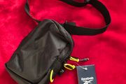 Reebok Training Essentials Tech Style City bag