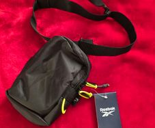 Reebok Training Essentials Tech Style City bag
