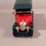 Oxford Diecast Morris Bull-nose Lyons Van Model Image 2