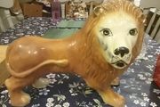 Victorian Mantle lion
