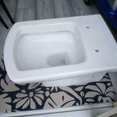 toilet concealed cistern