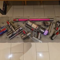 Dyson v11 hoover with High Torque Anti Tangle head