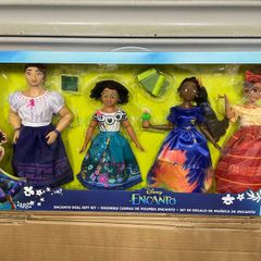 NEW Encanto Doll Set Disney