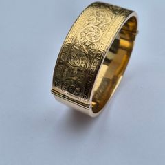 Vintage Gold Bangle
