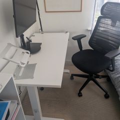White Electric Height-Adjustable Standing Desk (with Cable Management & Headphone Hook)