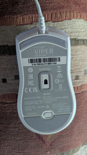Razer Viper - Ambidextrous Wired Gaming Mouse