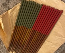 10 sets of chopstick Red/Green