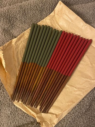 10 sets of chopstick Red/Green