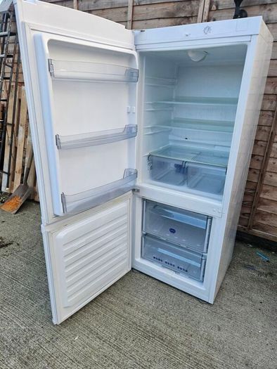 whirlpool fridge freezer