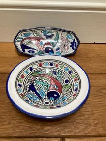 Ceramic dishes