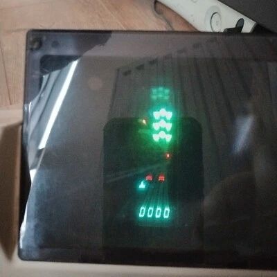Arcade game console  Rare1980s space invaders Working perfectly with adapter