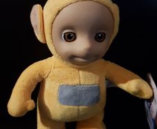 Teletubbies Talking Laa-Laa Soft Toy  Brand New