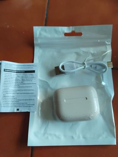 New Wireless Bluetooth Earphones