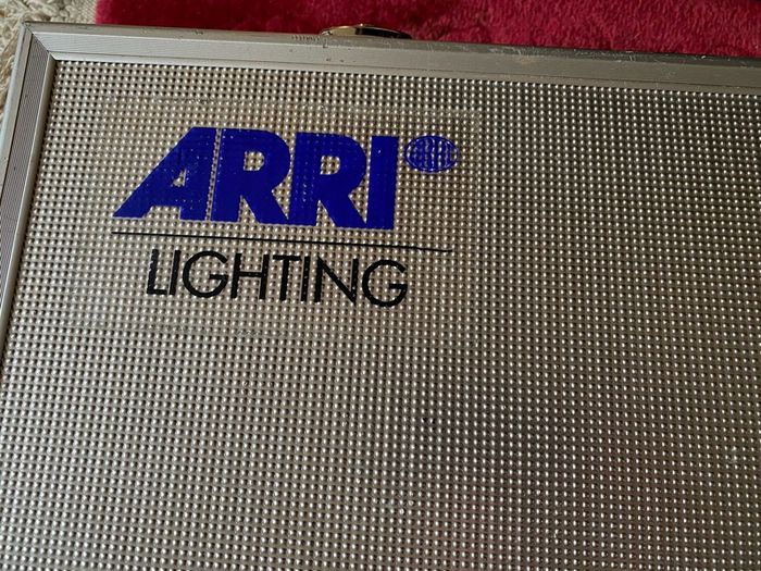 Arri 300's