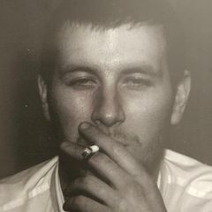 Arctic Monkeys - Whatever People Say I Am , That' s What I'm Not.