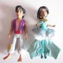 Disney Princess Toys, Posable Aladdin and Princess Jasmine Dolls Image 4