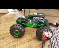monster truck