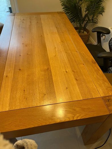 Table kitchen