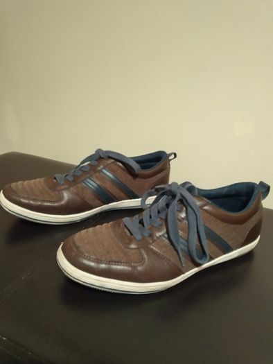 Mens shoes