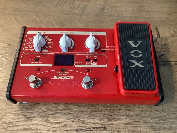 Vox StompLab IIB multi-effects processor designed for bass guitar