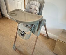 Maxi Cosi high chair