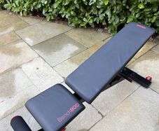 Weight bench