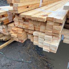 Pack of 9ft 2x1 timber