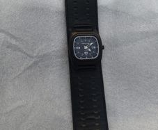 Tick Black watch