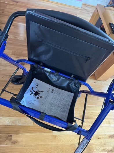 walking frame with wheels