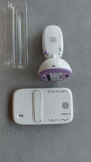 BT Baby Monitor 6000 with holder