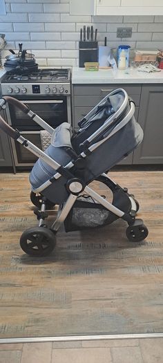 Panorama XTi by Babylo 2-in-1 Travel System with EnfaSafe i-Size R129 Car Seat Granite. Buggy/Pram & Carseat